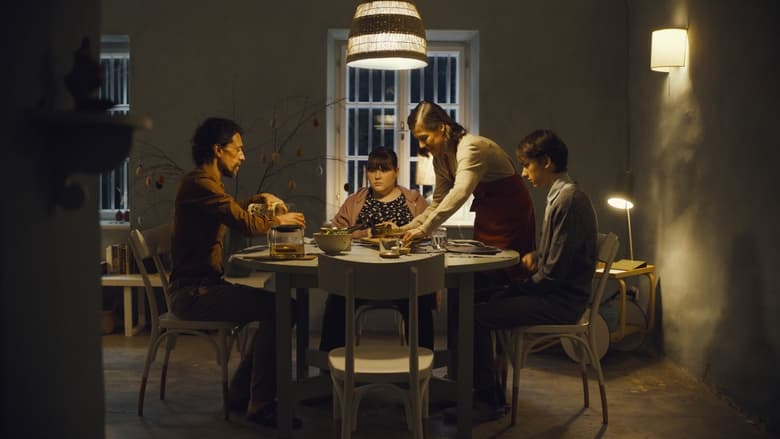 Nonton Film Family Dinner (2022) Subtitle Indonesia - Filmapik