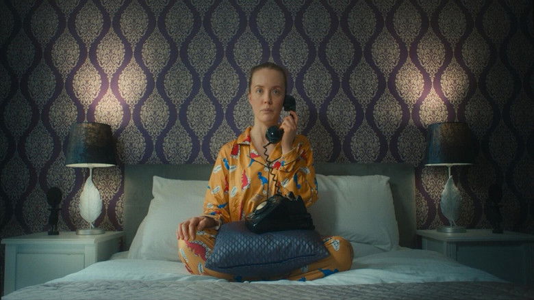 Nonton Film Mundane (2025) Subtitle Indonesia - Filmapik